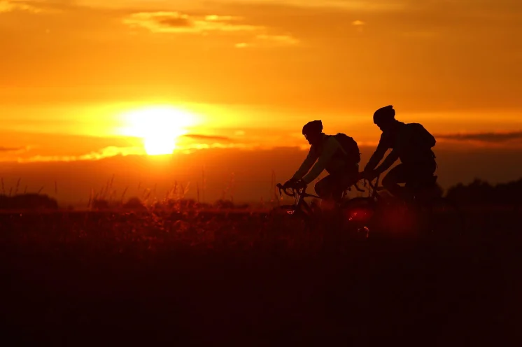 Sonnenauf- und Untergang liegen in den faszinierenden Mittsommernächten dicht beisammen.