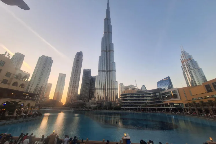 Größer geht´s nicht - der Burj Khalifa in voller Pracht