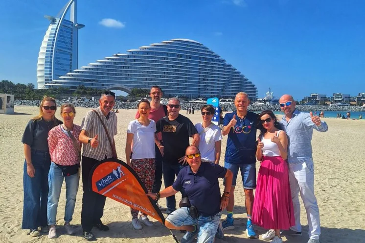Teamspirit trifft Traumkulisse - Burj Al Arab, wir werden dort sein