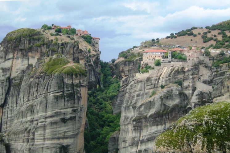 Die berühmten Meteora-Klöster stehen ebenfalls auf dem Programm