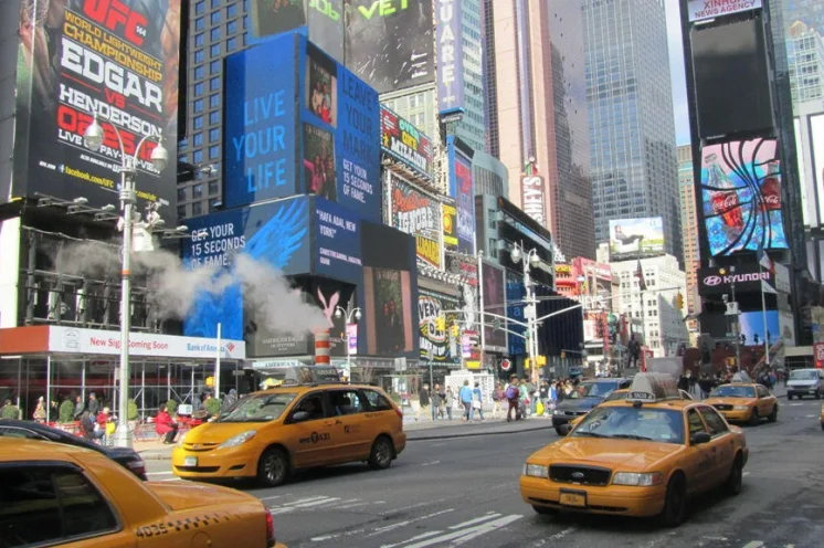 Am pulsierenden Times Square befindet sich unser Hotel Tempo by Hilton
