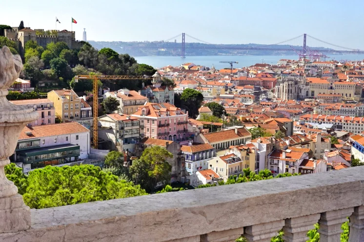 Aussichtspunkte gibt es in Portugals Hauptstadt zu Hauf zu entdecken...