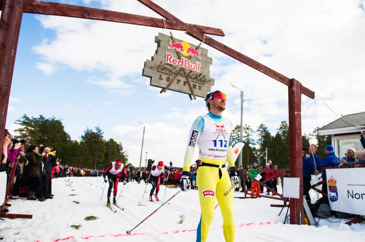 Der Zielbogen in Jokkmokk - noch nicht so berühmt wie jener in Mora für den Vasaloppet, aber das kann ja noch werden