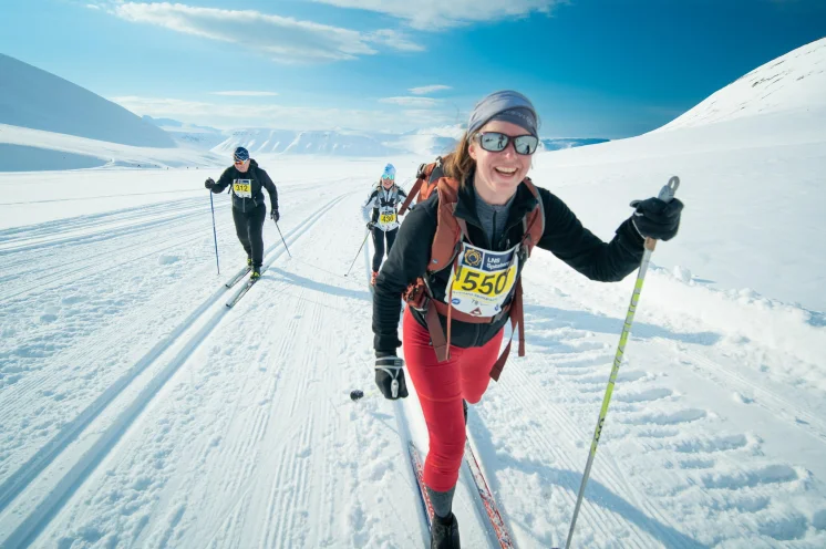 Auf 21 oder 42 arktischen Kilometern vor fantastischer  Kulisse 