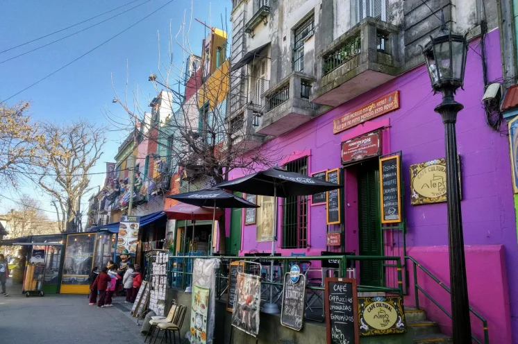 Buenos Aires - Argentiniens Hauptstadt und das "Paris Lateinamerikas". Natürlich mit Zwischenstopp auf der Hin- und Rückreise