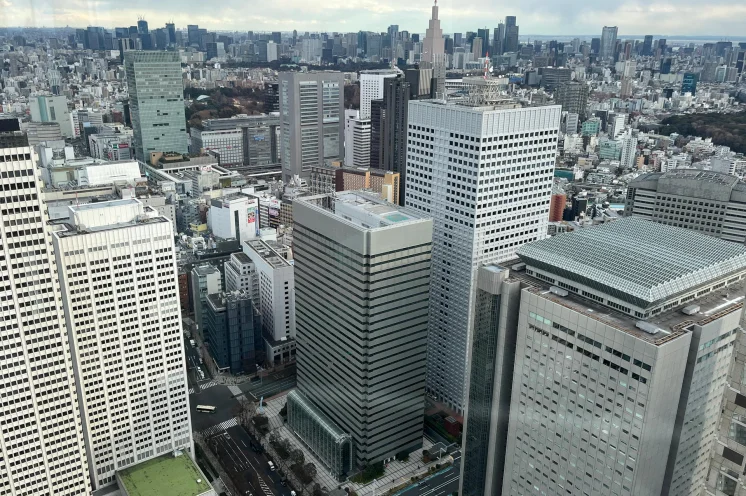 ...auch die moderne 9-Millionen-Metropole mit einem lokalen Guide intensiv erleben.