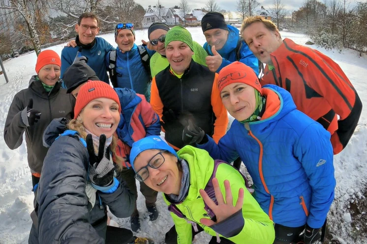 Bewegung in netter Gemeinschaft macht happy :-).