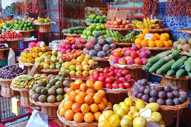 Madeira begeistert auch mit einem sensationellem Obst- und Gemüseangebot...