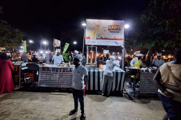 Abendlicher Flair am Forodhani Park - Stown Town schläft nie!