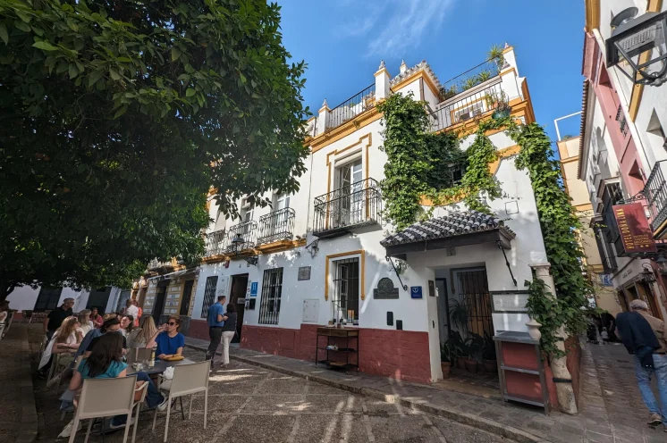 Wir ziehen natürlich durch die Altstadt mit ihren verwinkelten Innenhöfen