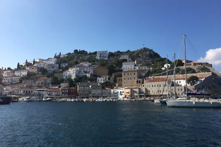 Optional können Sie die Reise mit einer Bootstour zu 3 Saronnischen Inseln ausklingen lassen