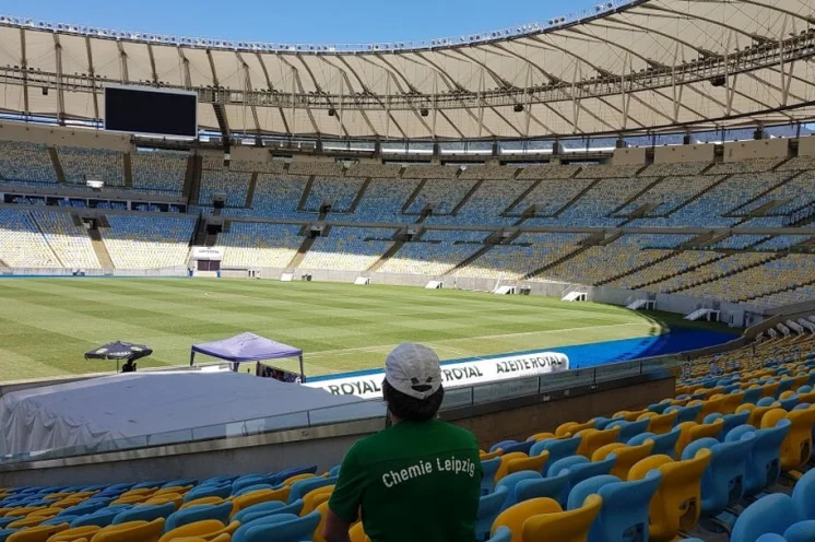 Einmal im Maracana-Stadion, eines der größten Fußballstadien der Welt