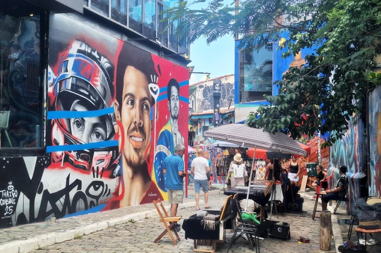 Die Mega-Metropole São Paulo - bunt und schrill