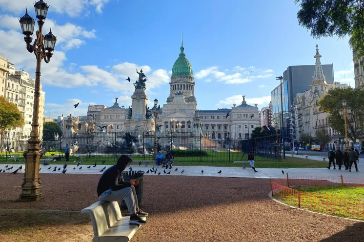 Zu Beginn der Reise verzaubern Sie Stadtschönheiten wie Buenos Aires