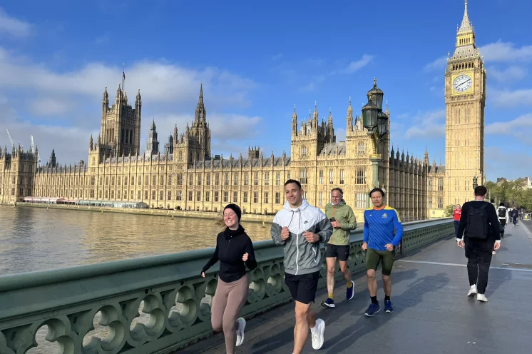 Am frühen Morgen ist London ruhig - ideal für einen gemeinsamen Morgenlauf