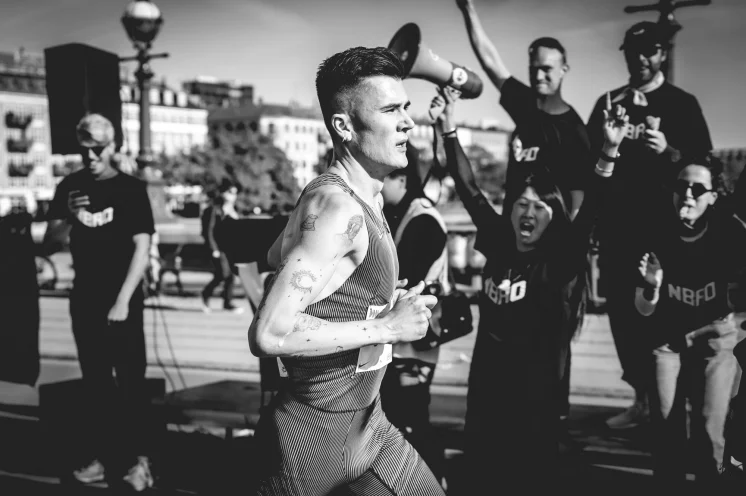 2024 lief der norwegische Sprinter Jakob Ingebrigtsen den Super Half