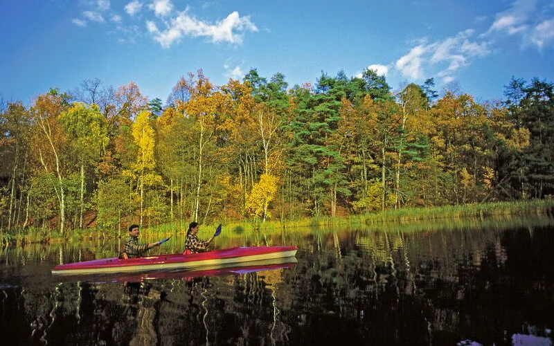 Natur pur: Wandern, Paddeln, Freizeit