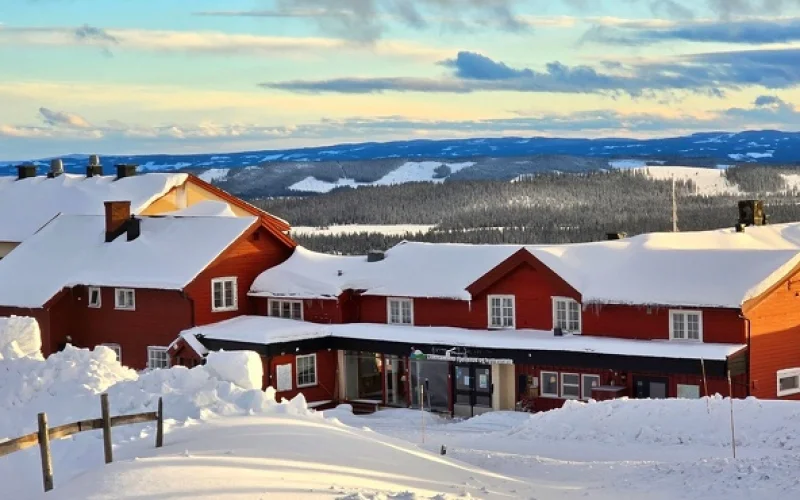 Individuelle Anreise nach Oslo und Zugfahrt nach Lillehammer