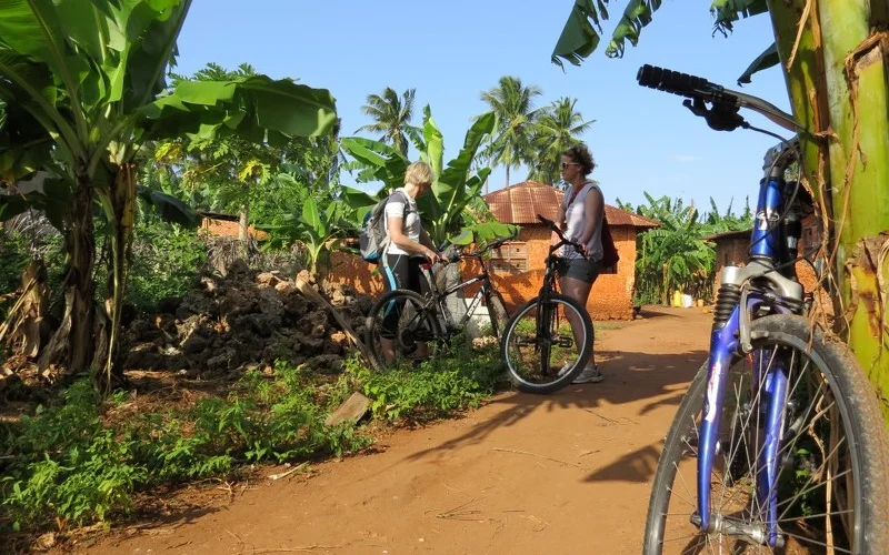 Fahrradtour nach Kizimkazi und Bootstour
