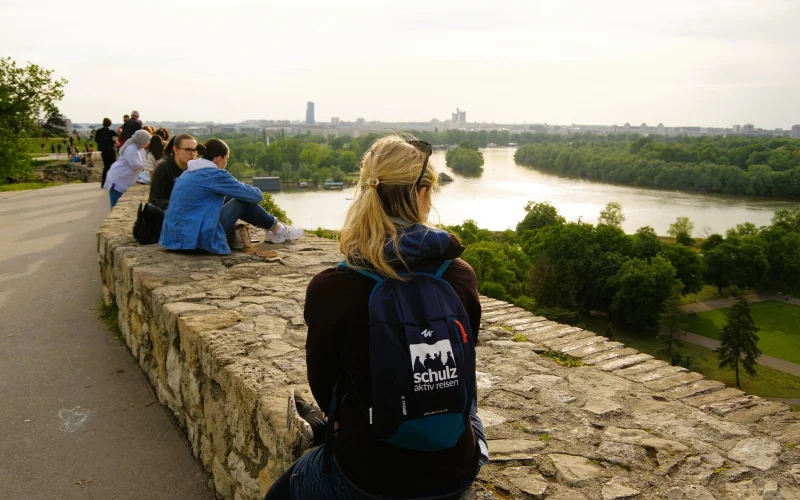 Anreise nach Belgrad und Begrüßungsessen