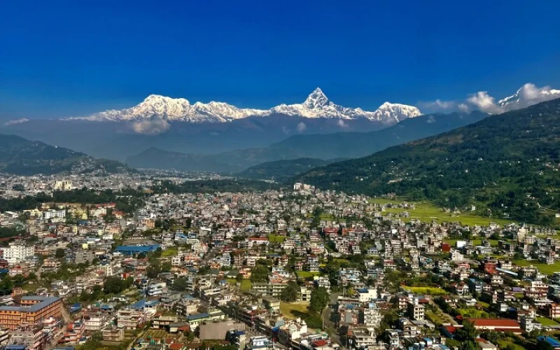 Entspannung in Pokhara und optionale Wanderung zur Weltfriedens-Stupa