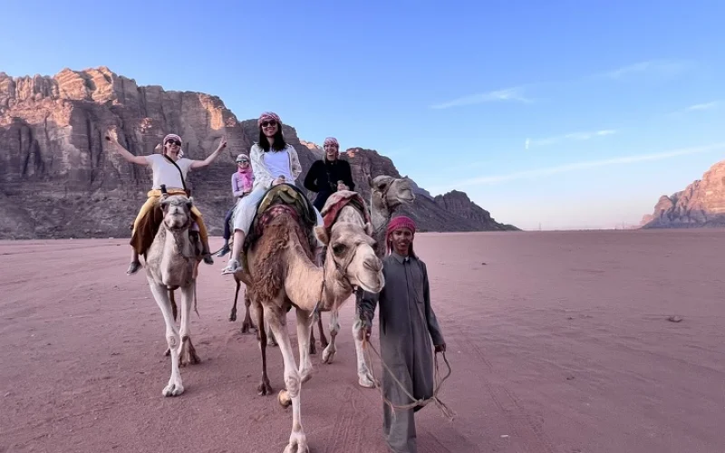 Sightseeing in Amman und Fahrt ins Wadi Rum