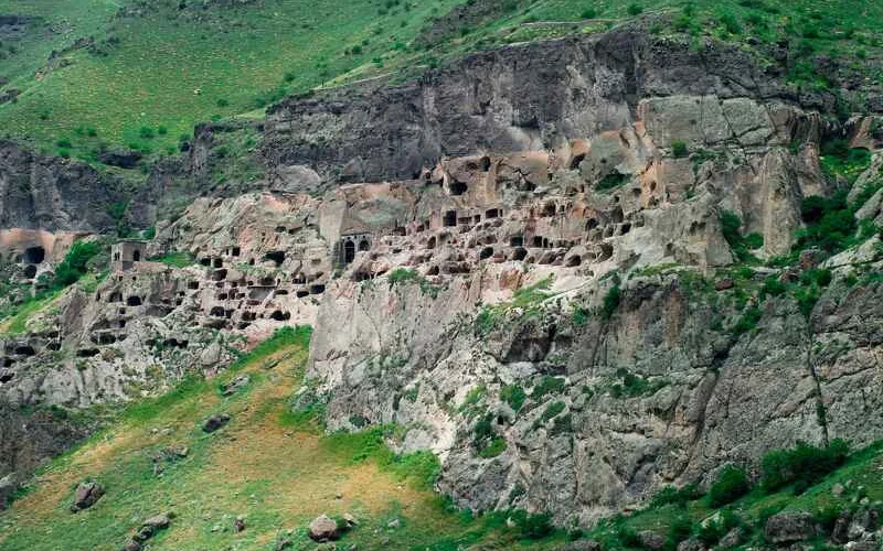 Besuch des Tsalka Canyons und Fahrt nach Wardsia