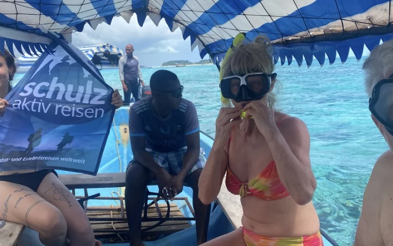 Schnorcheltour zur Mnemba-Insel mit Mittagessen auf Sandbank 