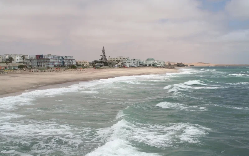 Kuiseb Canyon,  Walvis Bay und Weiterfahrt nach Swakopmund