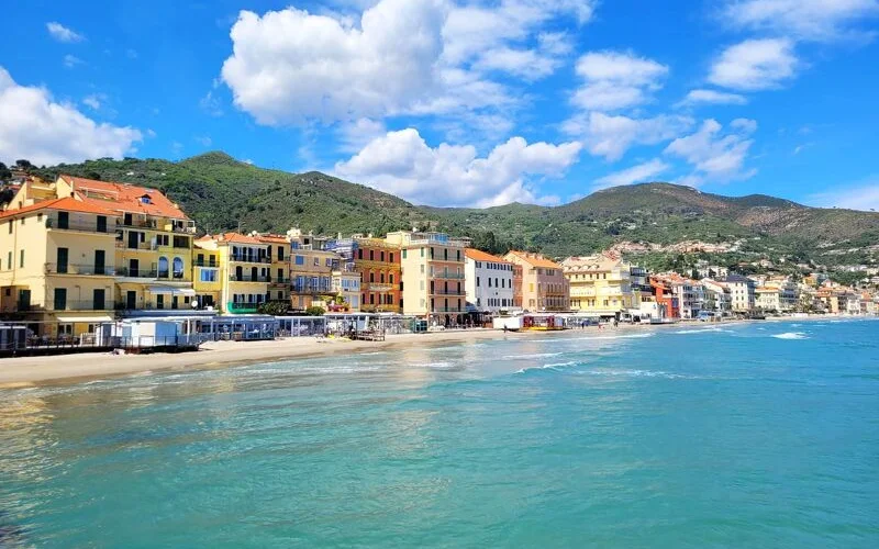 Via Julia Augusta : von Alassio nach Albenga