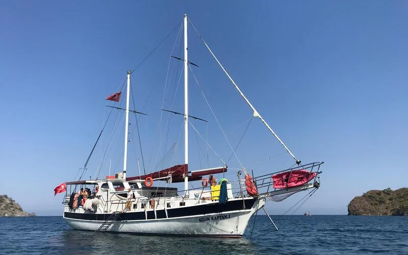 Antalya und Boarding der Yacht an der Riviera
