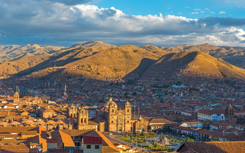 Stadtführung in Cusco und Flug nach Lima